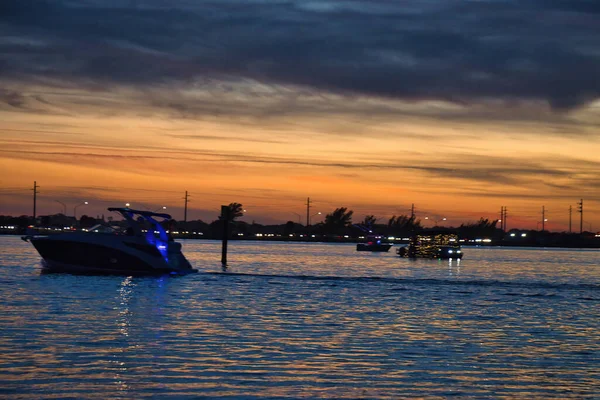 Kerstboot Parade Melbourne Florida — Stockfoto