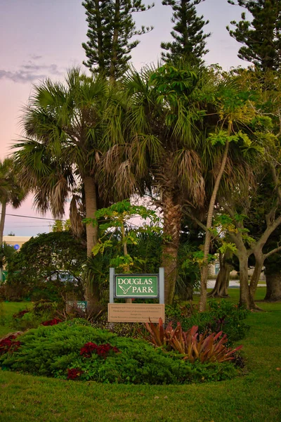 Indialantic Florida Daki Hint Nehri Nin Kesimlerine Bakıyor — Stok fotoğraf