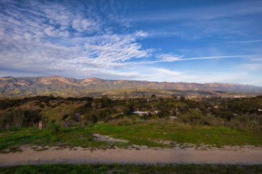 Mesa 'dan Santa Barbara manzarası