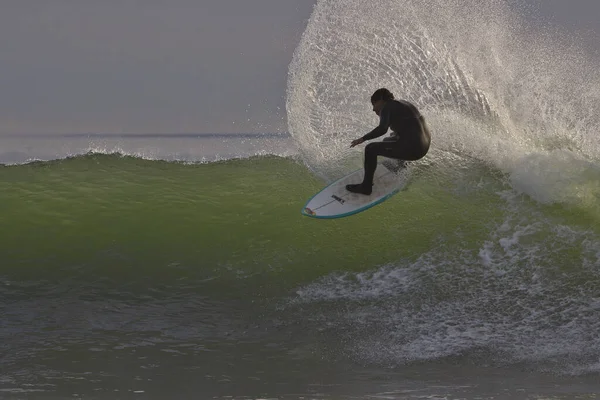 Surfando Ondas Inverno Ponto Rincon Califórnia — Fotografia de Stock