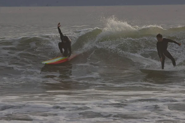 Surfeando Olas Invierno Punto Rincón California — Foto de Stock