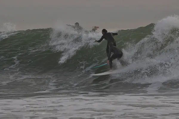 Большие Волны Мысе Ринкон Калифорнии — стоковое фото