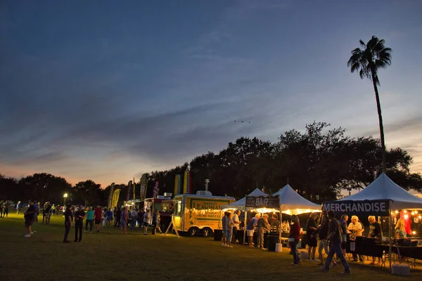 Florida 'daki The Villages' da açık hava konseri