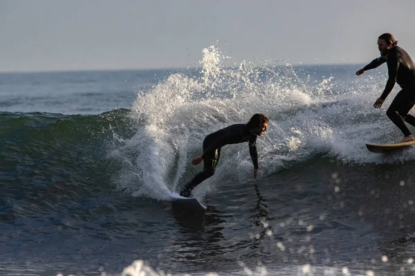 Surfing Winter Waves Rincon Point California 2022 — Φωτογραφία Αρχείου