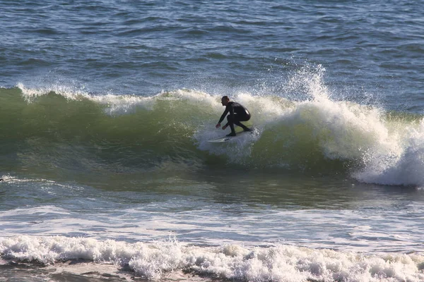 Surfing Rincon Cove Kalifornii — Zdjęcie stockowe