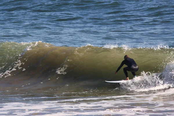 California 'da Sörf Rincon Koyu