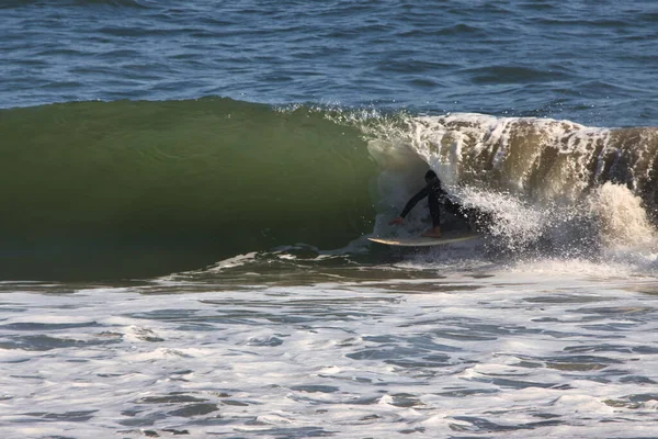 Surfing Rincon Cove Kalifornii — Zdjęcie stockowe