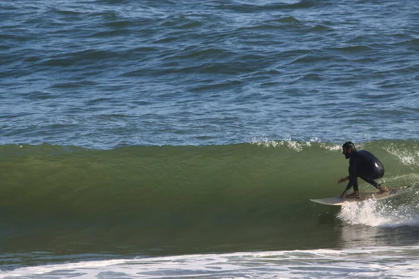 California 'da Sörf Rincon Koyu