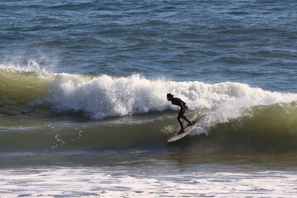 Surfing Rincon Cove Kalifornii — Stock fotografie