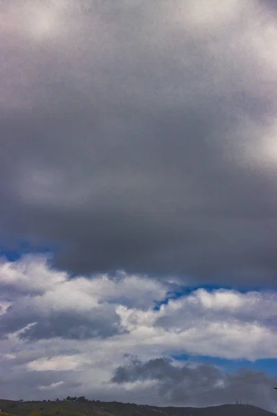 Windy Spring Day Santabarbara Mesa — 스톡 사진