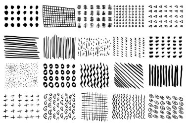 Bir dizi kirli el çizimi doku desenleri. Çizgiler, daireler, lekeler, dalgalar, fırça darbeleri, üçgenler. Grafik tasarımınız için el çizimi ögeler
