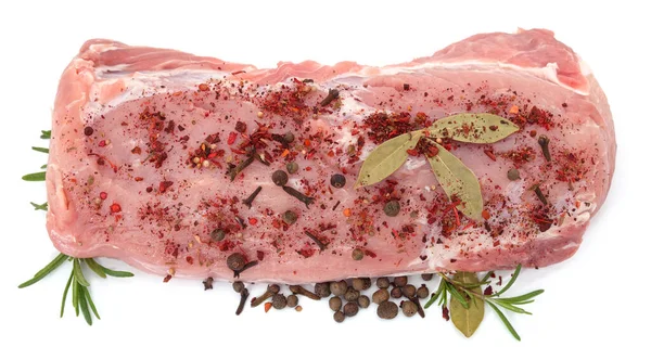 Carne Com Especiarias Alecrim Isolada Sobre Fundo Branco — Fotografia de Stock