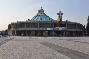 Meksika mı? Mezoamerika 'nın en ünlü antik şehir devletleri. Mezoamerika 'nın en ünlü antik şehir devletleri, bu ülkenin güneyinde yer almaktadır. Maya, Toltecs ve Zapotecs 'in farklı tarihsel dönemlerinde inşa edildiler..