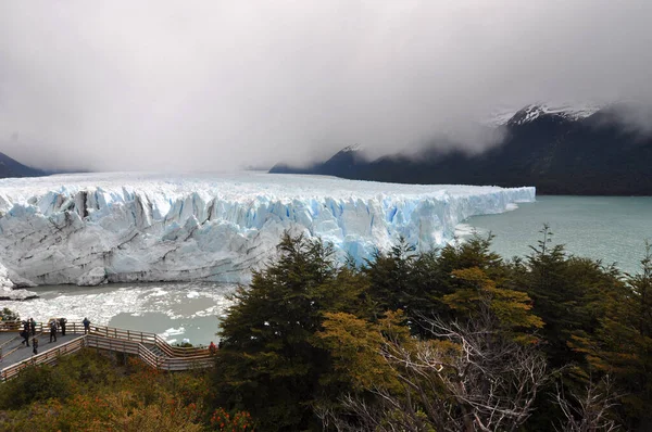 글레이셔스 Los Glaciares National Park 아르헨티나 파타고니아의 산타크루스 남서부에 위치한다 — 스톡 사진
