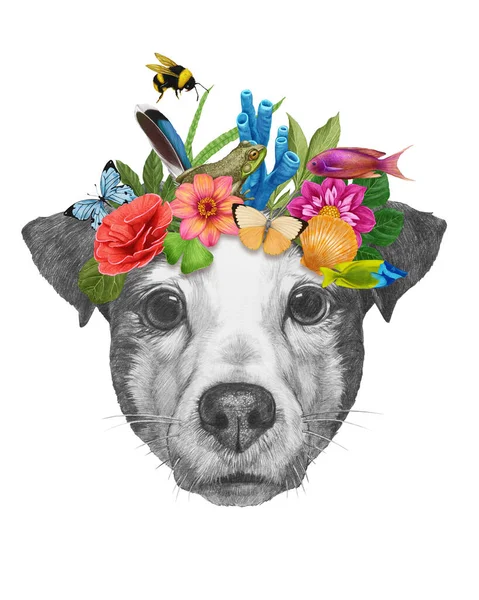 白い背景に孤立した花や葉を持つかわいい犬 — ストック写真