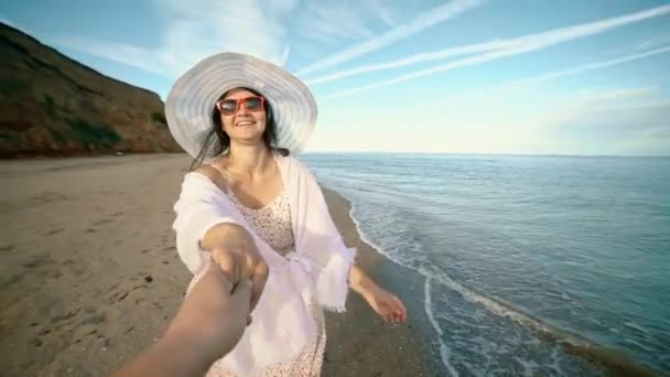 Girl Hat Glasses Holding Her Hand Turns Camera Flirts Smiles — стоковое видео