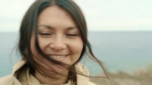 Wonderful Portrait Beautiful Brunette Woman Flowing Hair Smiling Looking Camera — Vídeo de Stock