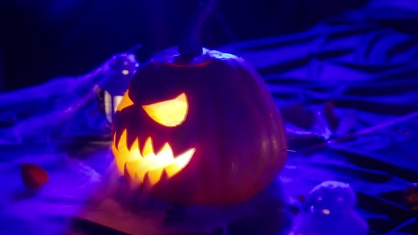 Bruciare Spaventoso Simbolo Halloween Jack Lanterna Sotto Luce Neon Spaventoso — Video Stock