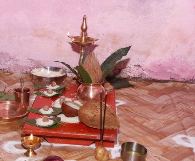 Hindistan 'da ibadet yöntemleri ve ibadet malzemeleri 