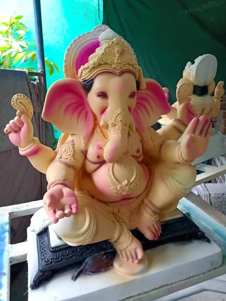 Shadu Clay Idol Lord Ganesha Has Started Made — Stok fotoğraf