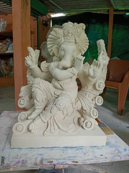Shadu Clay Idol Lord Ganesha Has Started Made — Stockfoto