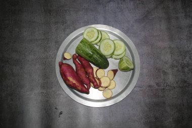 Sebzeler tatlı patates arka planda güzel bir görüntü.