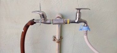 Tesisat işi çoklu bant 