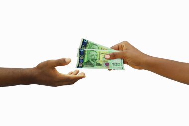 Üç boyutlu el yapımı 100 Bulgar lev notasını diğer ele verdi. El alımı parası