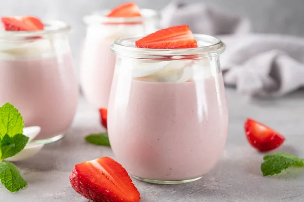 Strawberry Mousse Glass Jar Gray Concrete Background Whipped Cream Fresh — Stock Photo, Image