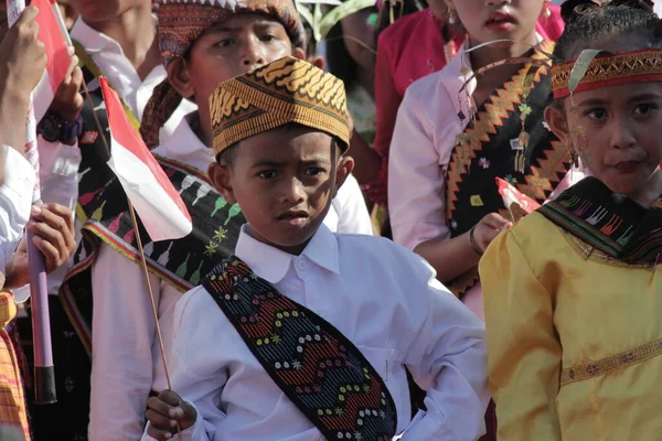 Labuan Bajo Indonesien August 2019 Die Unabhängigkeitsparade Der Kinder Traditionellen — Stockfoto