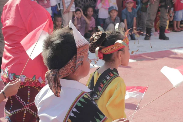 Labuan Bajo Indonesia Agosto 2019 Desfile Independencia Que Asistieron Niños — Foto de Stock