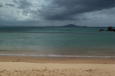 Fırtınalı Bulutlarla Şapka Başı Plajı