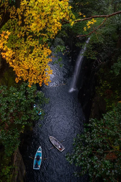 Horní Pohled Takachiho Rokli Přes Zelenou Žlutou Dovolenou Podzimní Sezóny — Stock fotografie