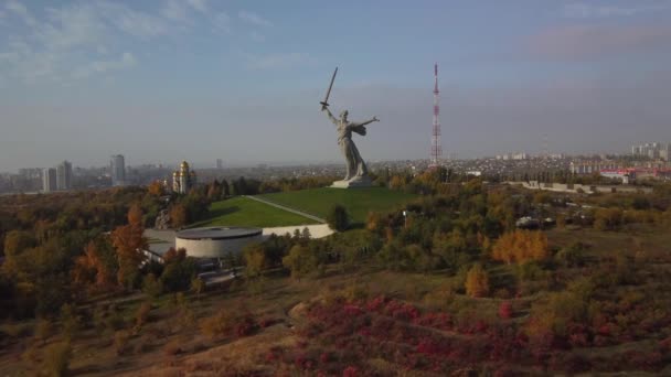 Miasto Wołgograd Rosja Mamajew Kurgan Ojczyzna Wzywa Pomnik Bohaterów Bitwy — Wideo stockowe