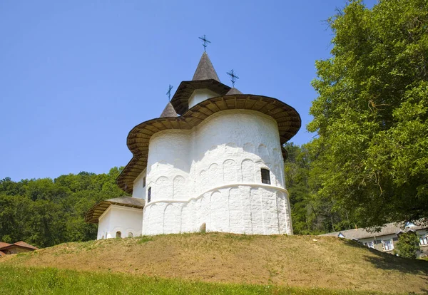 Рудский Троицкий Монастырь Молдавии — стоковое фото