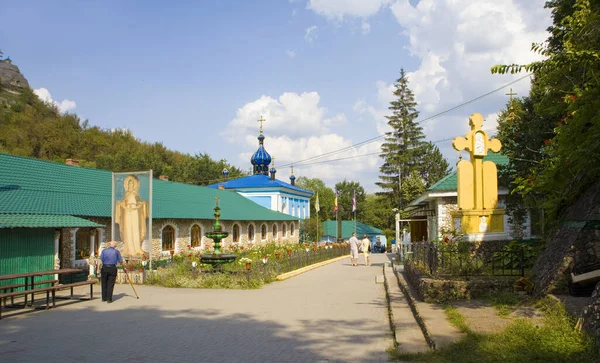 Dreifaltigkeitskloster Saharnia Moldawien — Stockfoto