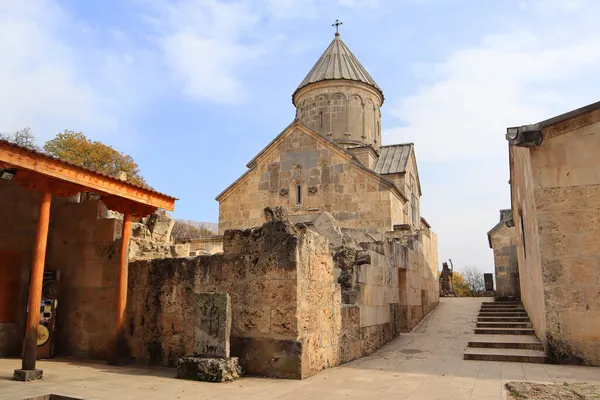 ハガートシン修道院 アルメニアのハガートシンにある13世紀の修道院複合体 — ストック写真