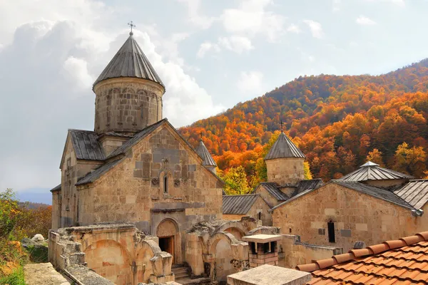 Haghartsin Manastırı - Haghartsin, Ermenistan 'da 13. yüzyılın manastır kompleksi