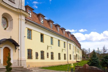 Buchach, Ukrayna 'daki Basilian Manastırı