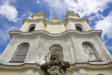 Buchach, Ukrayna 'daki Basilian Manastırı