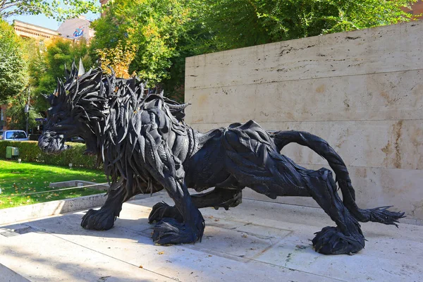 Yerevan Armenia October 2021 Black Lion Sculpture Used Car Tires - Stock-foto