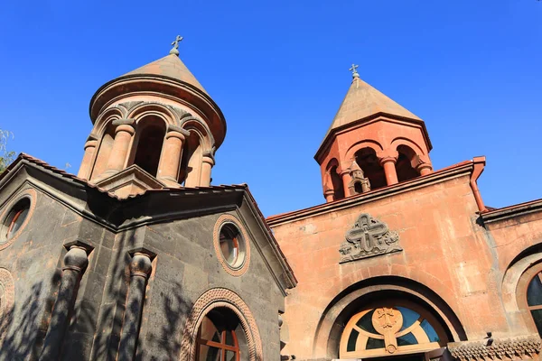 Chiesa Zoravor Surp Astvatsatsin Erevan Armenia — Foto Stock