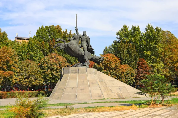 Pomnik Zoravara Andranika Erywaniu Armenia — Zdjęcie stockowe