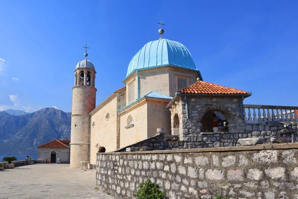 Iglesia Virgen Arrecife Isla Cerca Perast Montenegro — Foto de Stock