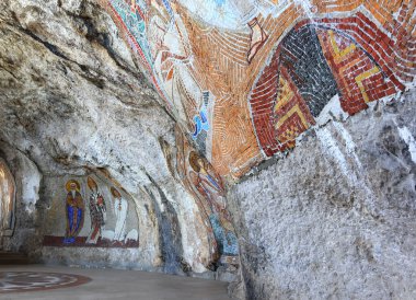 Karadağ 'daki Ostrog Manastırı Mozaikleri 