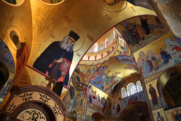 Interior Catedral Resurrección Cristo Podgorica Montenegro —  Fotos de Stock