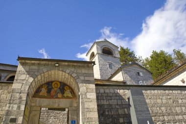 Karadağ 'ın Çetince kentinde, Kutsal Bakire Meryem' in Doğumu Ortodoks Manastırı