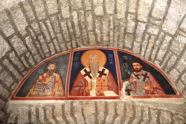 Karadağ 'ın Çetince kentinde, Kutsal Bakire Meryem' in Doğumu Manastırı 'nın Parçası