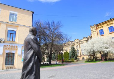 Ukrayna 'nın Kyiv kentindeki Politeknik Enstitüsü' nde Igor Ivanovich Sikorsky Anıtı