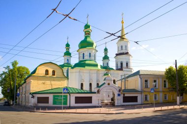 Ukrayna, Kyiv 'deki Kyiv-Pechersk Lavra yakınlarındaki Feodosiyev Manastırı